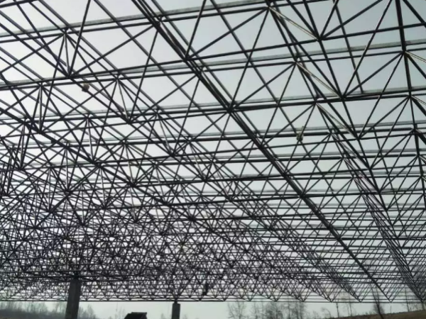 衡水螺栓球网架